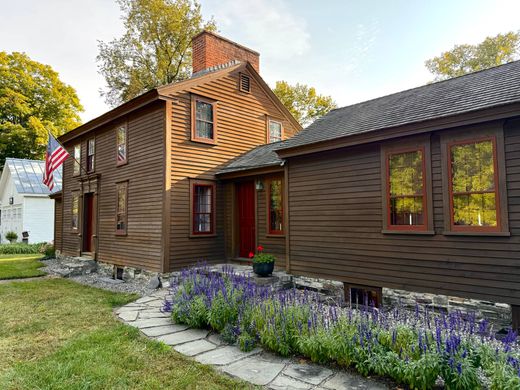 Vrijstaand huis in North Chatham, Columbia County