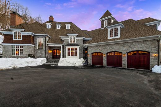 Detached House in Bedford Corners, Cattaraugus County
