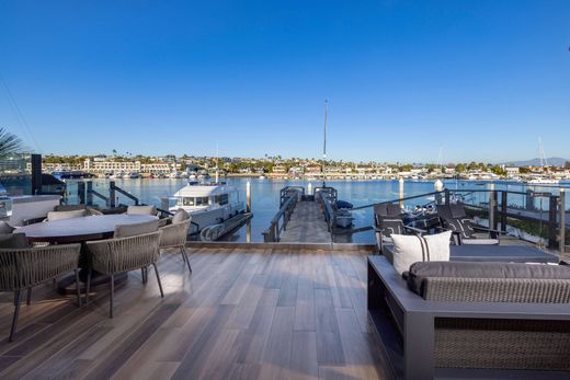 بيت مستقل ﻓﻲ Newport Beach, مقاطعة أورانج، كاليفورنيا
