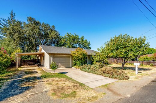 Vrijstaand huis in Saint Helena, Napa County