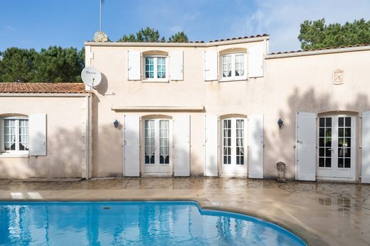 Detached House in Saint-Trojan-les-Bains, Charente-Maritime