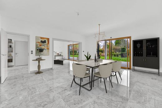 Apartment for sale in Divonne-les-Bains