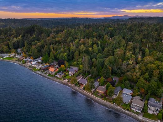 ‏בית חד-משפחתי ב  Bainbridge Island, Kitsap County