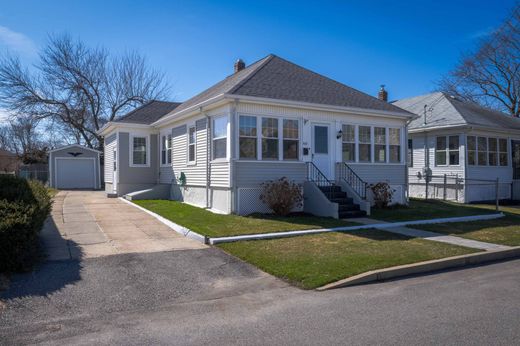 Casa en North Providence, Providence County