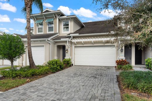 Daire Naples, Collier County