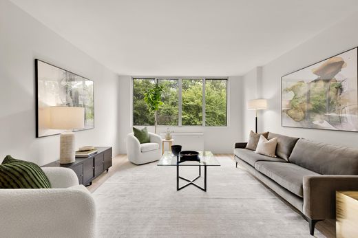 Apartment / Etagenwohnung in Washington, Washington County