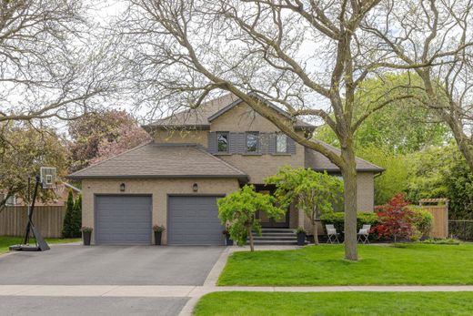 Einfamilienhaus in Oakville, Ontario
