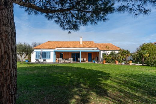 Chalet Pareado en Saint-Denis-d'Oléron, Charenta Marítima