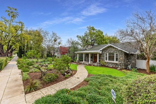 Detached House in Pasadena, Los Angeles County