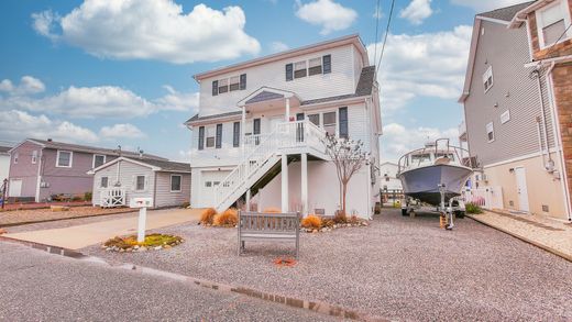 Μονοκατοικία σε Tuckerton, Ocean County