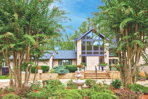 Detached House in Potomac, Montgomery County