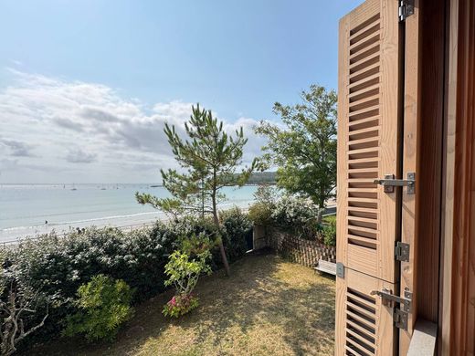 Detached House in Morgat, Finistère