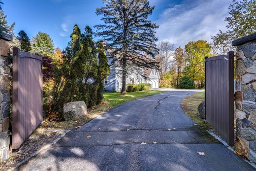 Detached House in Laconia, Belknap County