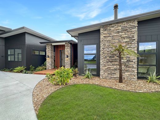 Detached House in Taupo, Taupo District