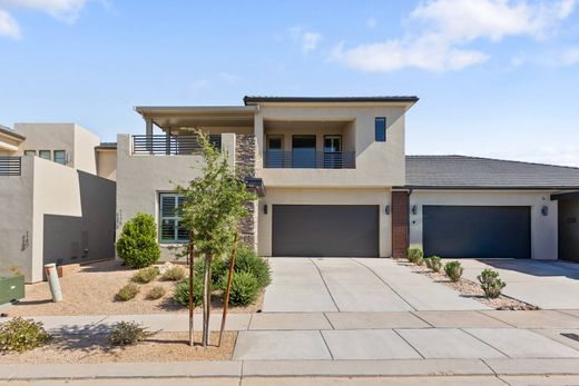 타운 하우스 / Saint George, Washington County