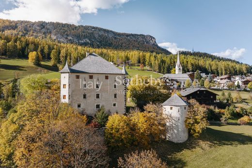 Château · Castle in Abtei-Badia