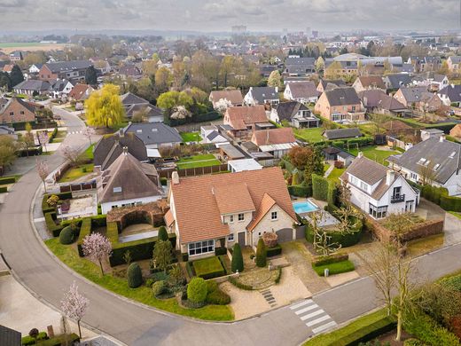 Casa Unifamiliare a Hoogstraten, Provincie Antwerpen