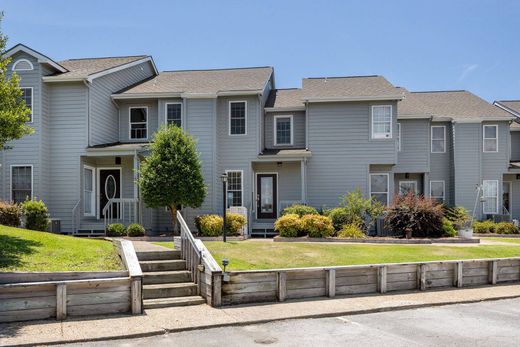 Townhouse in Emerald Isle, Carteret County