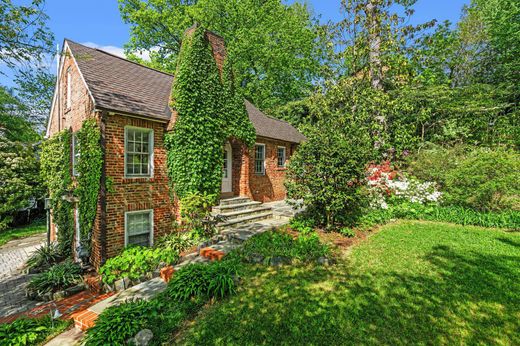 Luxury home in Arlington, Arlington County
