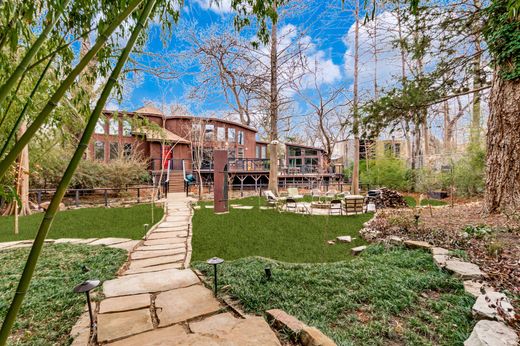 Detached House in Dallas, Dallas County