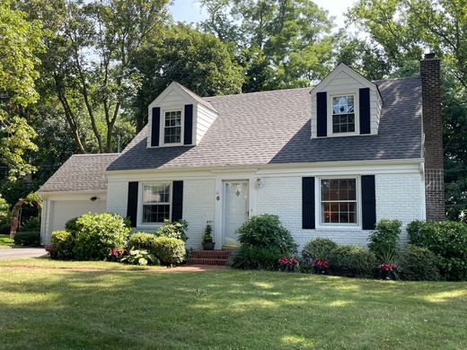 Detached House in Port Washington, Nassau County