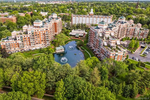 Apartment in Garden City, Nassau County