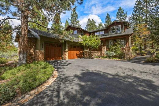 Luxury home in Bend, Deschutes County