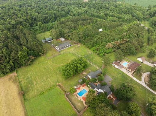 Luxury home in Chesapeake, City of Chesapeake