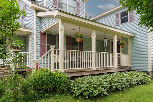 Luxury home in Cambridge, Lamoille County
