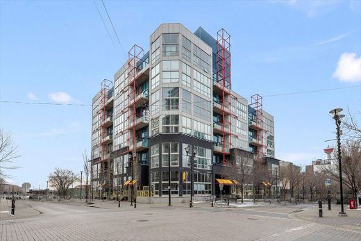 Apartment / Etagenwohnung in Calgary, Alberta