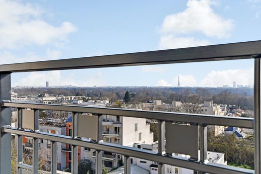 Apartment in Suresnes, Hauts-de-Seine