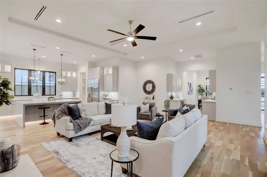 Detached House in Houston, Harris County