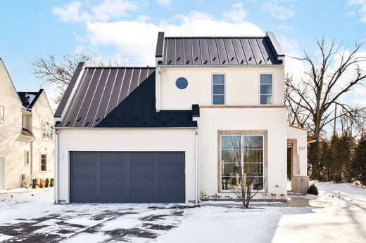 Dom jednorodzinny w Hinsdale, DuPage County