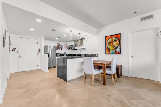 ﺷﻘﺔ ﻓﻲ North Bay Village, Miami-Dade County