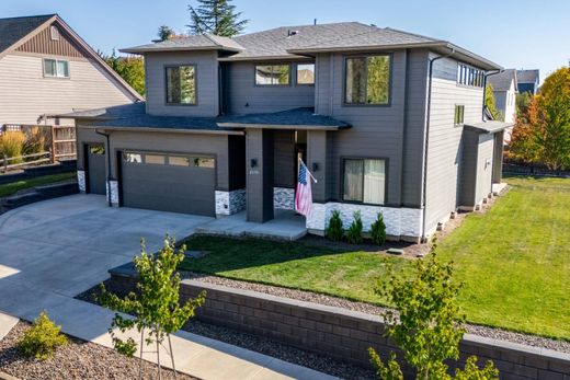 Luxury home for sale in McMinnville