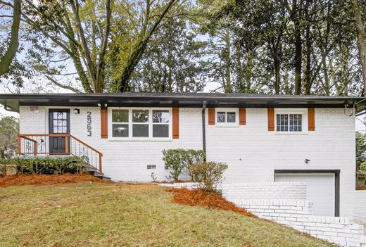 Detached House in Atlanta, Fulton County