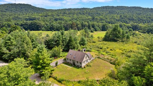 Dom jednorodzinny w Becket, Berkshire County