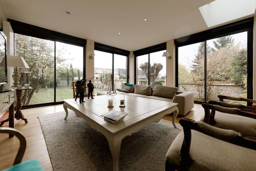 Vrijstaand huis in Orléans, Loiret