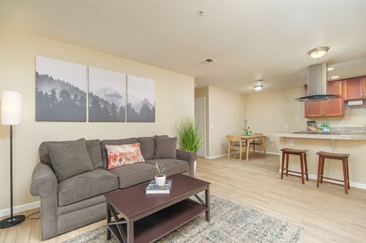 Apartment in Rohnert Park, Sonoma County