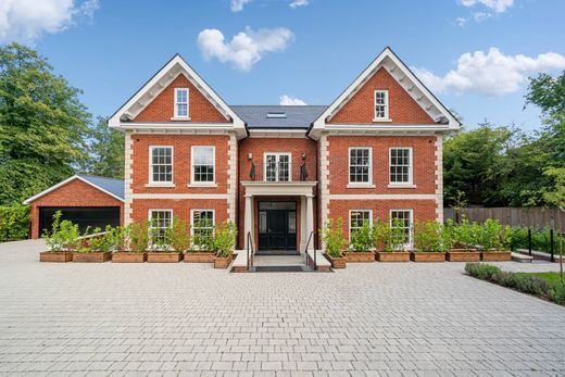 Dom jednorodzinny w London Colney, Hertfordshire