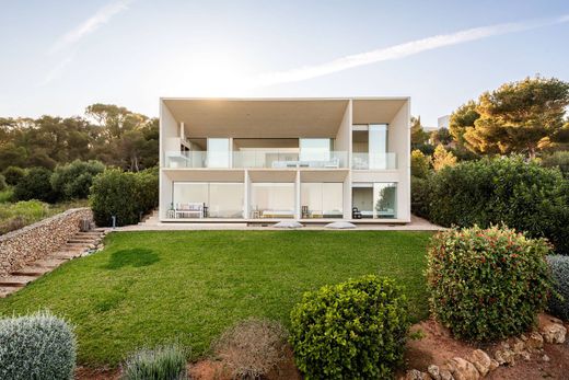 Arenal d'en Castell, Illes Balearsの一戸建て住宅
