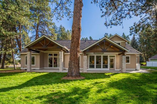 Luxury home in Bend, Deschutes County