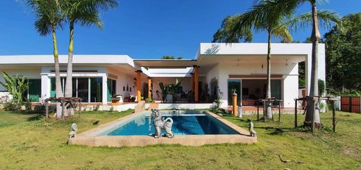 Villa in Mae Rim, Chiang Mai Province