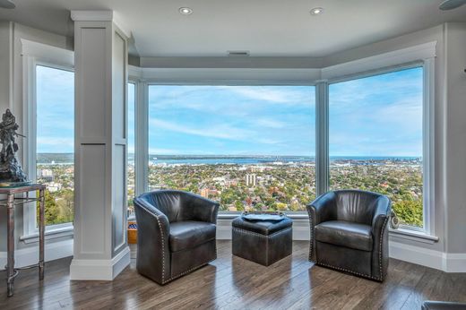 套间/公寓  Hamilton, Ontario