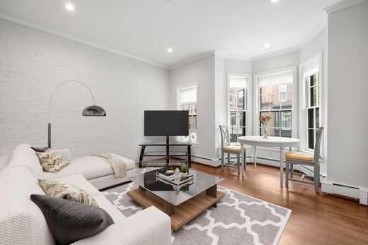 Apartment in Boston, Suffolk County
