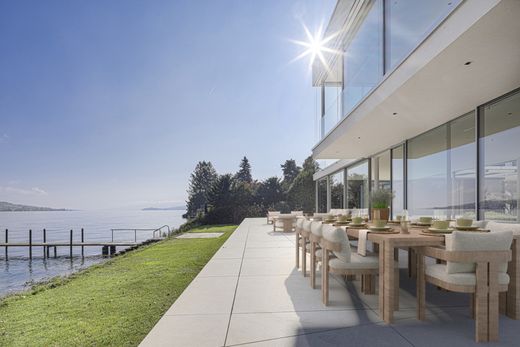 Detached House in Thalwil, Bezirk Horgen