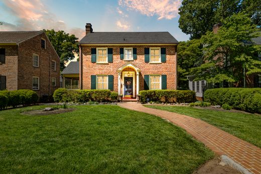 Detached House in Richmond, City of Richmond