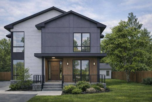 Luxury home in Falls Church, City of Falls Church