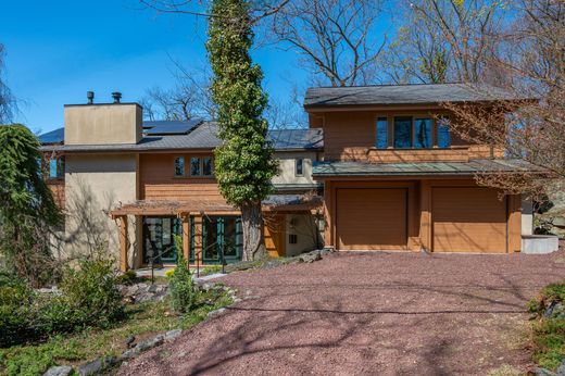 Detached House in Hastings-on-Hudson, Westchester County