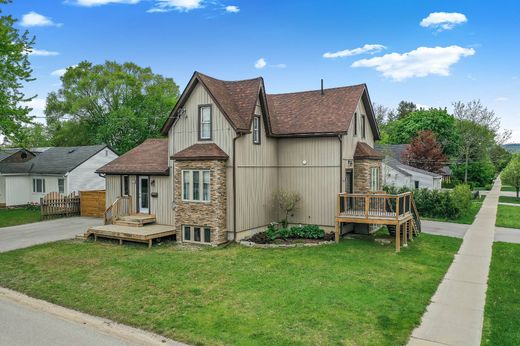 Duplex - Collingwood, Ontario